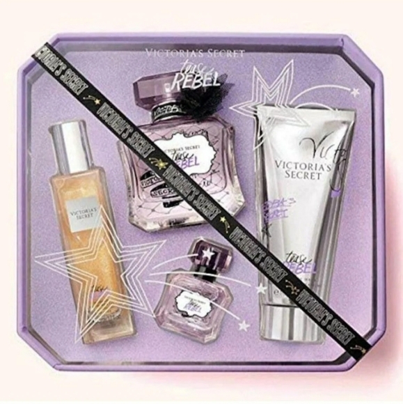 Victoria's Secret Tease Rebel Gift set